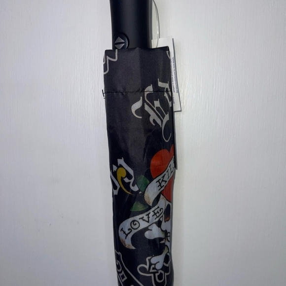 Ed Hardy NWT Umbrella - Picture 5 of 7